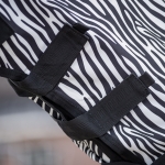 derka-egzemowa-z-kapturem-qhp-eczeemdeken-hoodie-zebra
