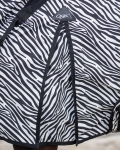 derka-egzemowa-z-kapturem-qhp-eczeemdeken-hoodie-zebra