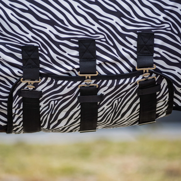 derka-egzemowa-z-kapturem-qhp-eczeemdeken-hoodie-zebra