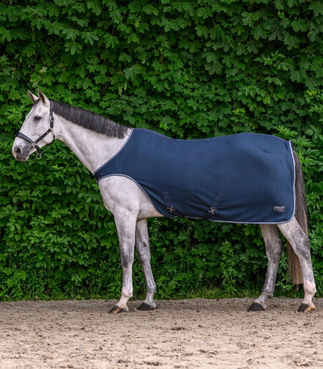 Derka-do-karuzeli-WALDHAUSEN-Economic-Fleece-01