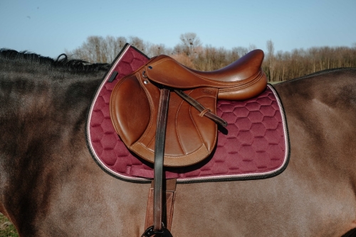 Czaprak-EquiTheme-EK-Coco-burgundy-02