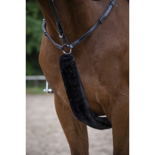 equitheme-teddy-hunting-breastplate-sleeve (1).jpg