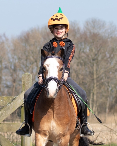 qhp-czapka-na-kask-halloween-pumpkin