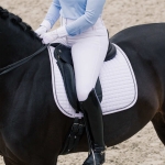 czaprak-ujezdzeniowy-horze-duchess