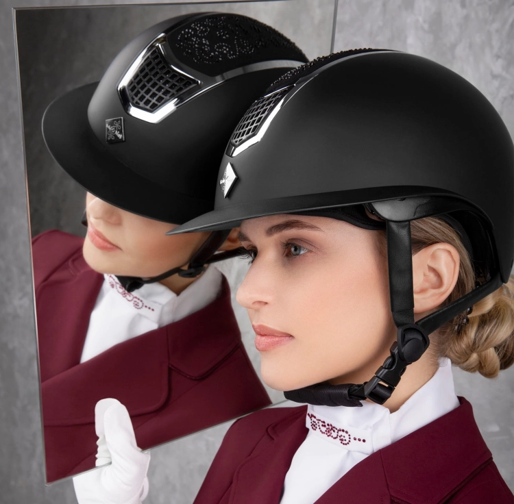 Fair Play kask Quantinum Chic