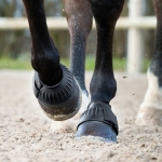 kalosze-nieobracajace-sie-horze-anti-twist-lock-on-bell-boots