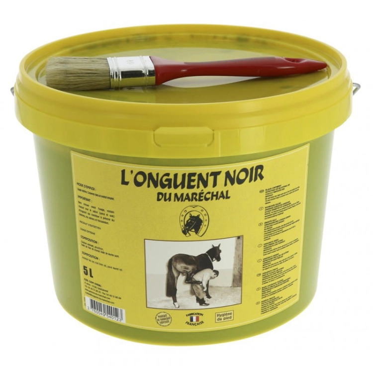 the-farriers-black-ointment (2).jpg